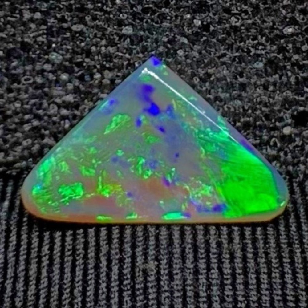 Mintabie Dark Australian Opal 1.20cts Polished Collectible 100% Natural Unset